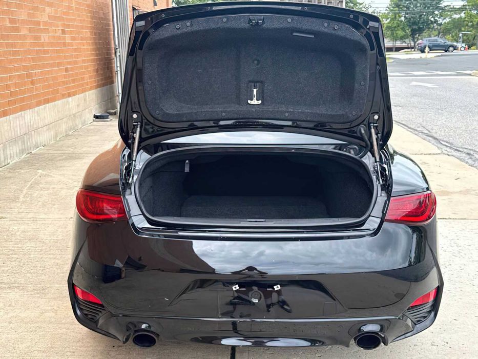 Infiniti Q60 3.0      2018