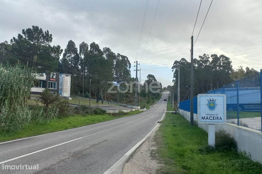 Terreno com 3445m2 na Maceira
