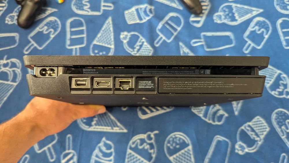 PS 4 Slim 1Tb  повний комплект