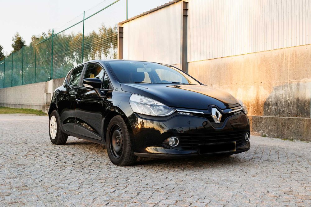 Renault Clio III 1.5 dCi Dynamique S – Económico, Fiável e Confortável