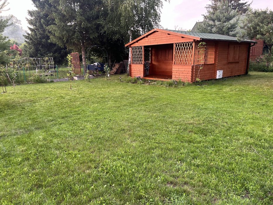 Działka ROD z altanką – idealna na odpoczynek