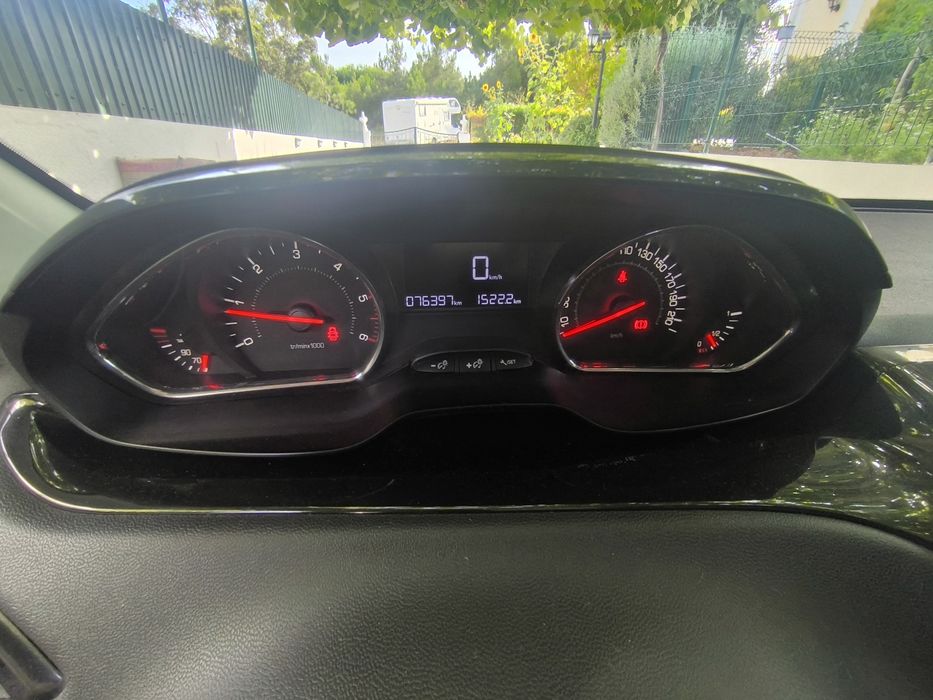 Peugeot 208 HDI 1,4 2014