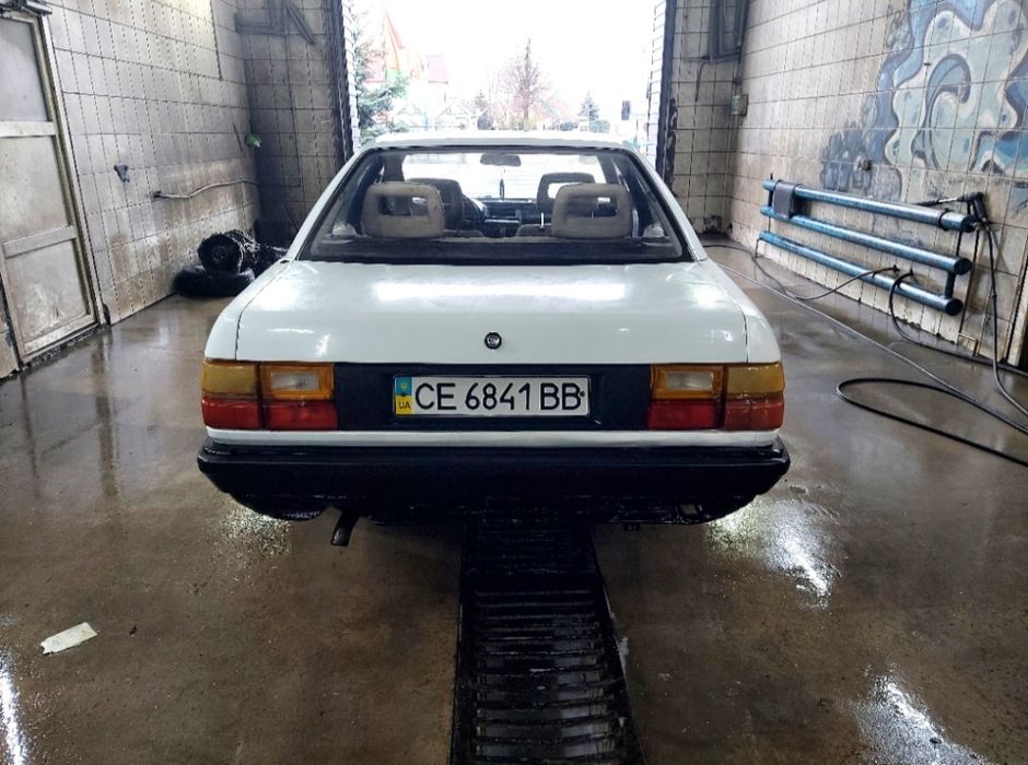 Audi 100 C3 (Сигара) 2.3 Газ/Бензин — Обслужена до дрібниць!