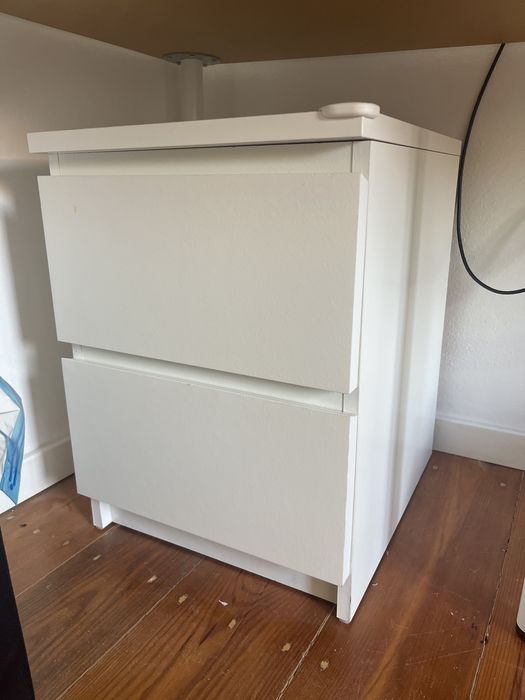 2 Mesas de cabeceira/ móvel Pax ikea 2 gavetas