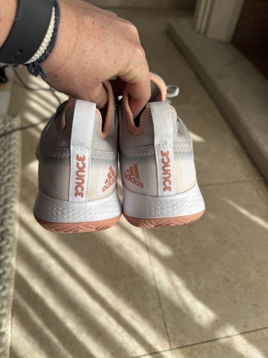 Tenis Padel Sra ADIDAS 38 2/3 Novos (nunca usados)
