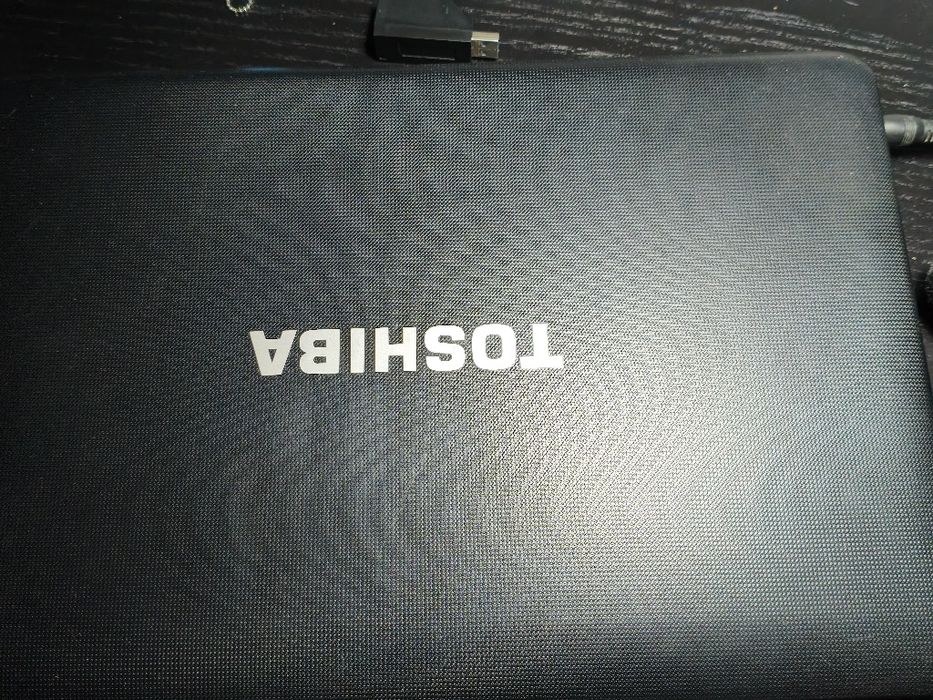 Portátil Toshiba Satélite Pro L650