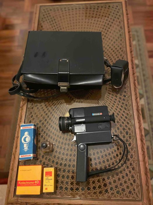 Câmara Vintage Sankyo MF 404 com Estojo e acessórios