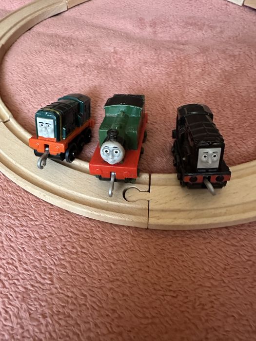 Детская железная дорога Ikea, Avko