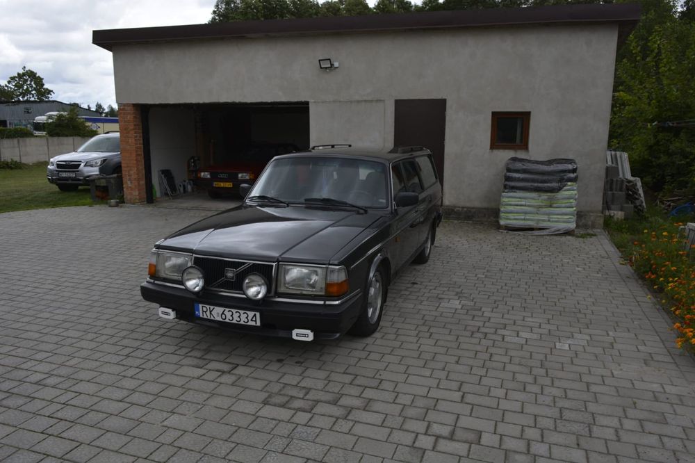 Volvo 240 kombi 2.4d
