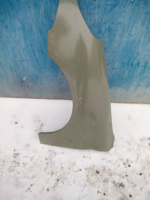 Крило Пежо 206 98-