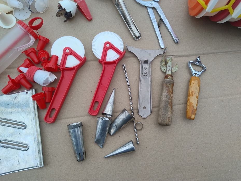 Ціназавсе СССР набір лотків для продуктів терка ключ для консервування