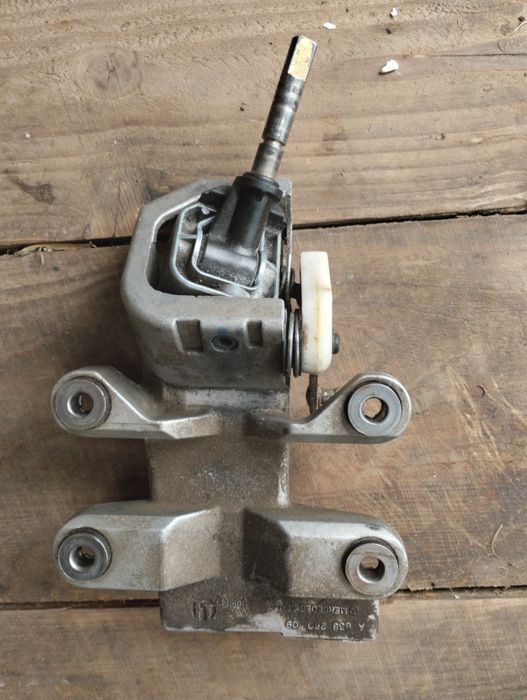 Кулиса КПП Mercedes Vito 638 Мерседес Вито  б\у из Германии