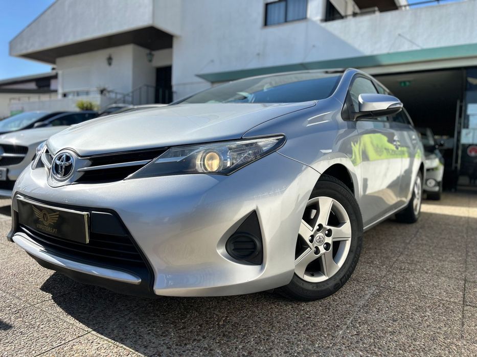 Toyota Auris Touring Sports 1.4 D-4D Comfort