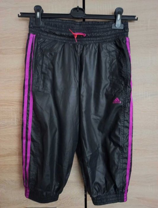 Ortalionowe spodenki sportowe Adidas