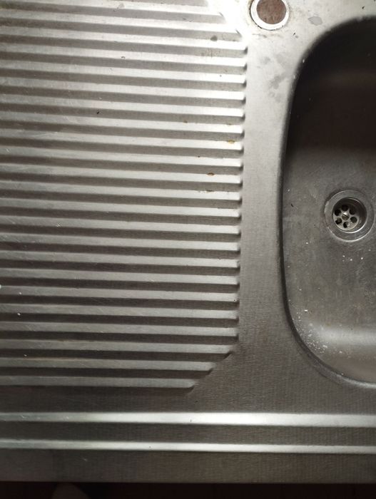 Мойка кухонная из нержавейки