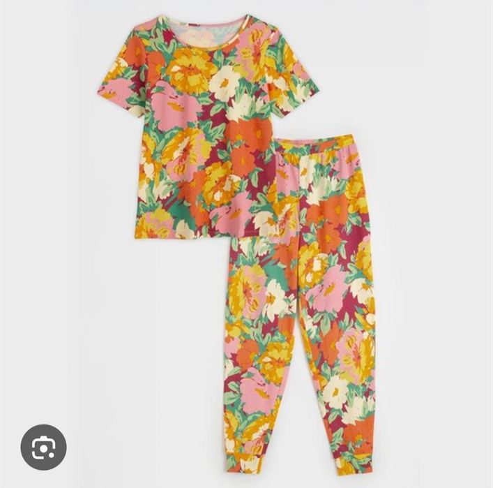Pizama od Avon w kwiaty
