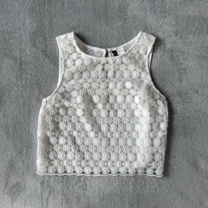 Biały top haftowany H&M