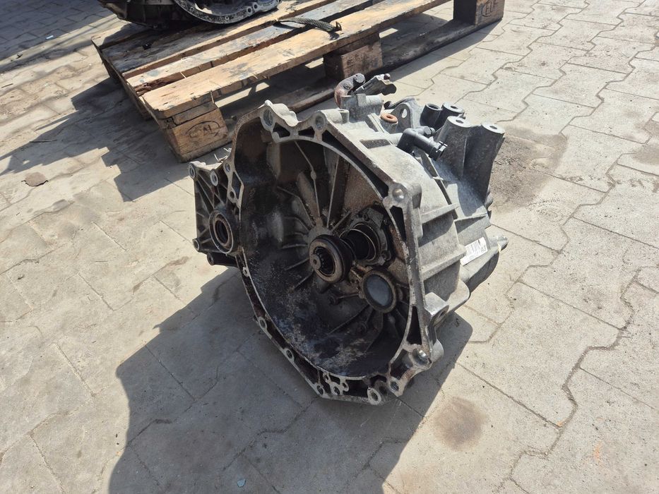 Skrzynia biegów Opel Zafira A Vectra C 2,0 F23