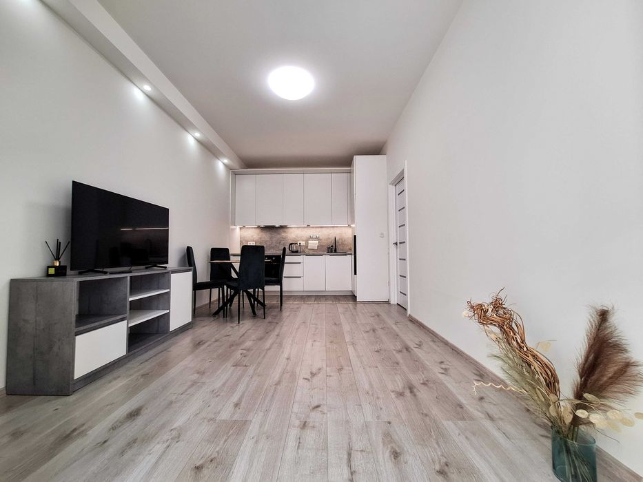 Оренда світлої 2к+ кухня+вітальня! ЖК Нова Англія! метро Васильківська