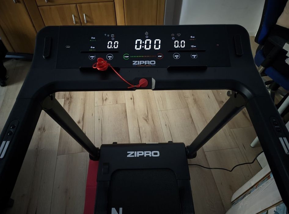 Bieżnia Zipro Pacto