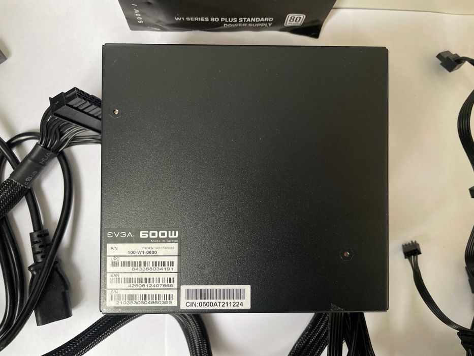 EVGA 600W 100-W1-0600 Блок Питания ПК