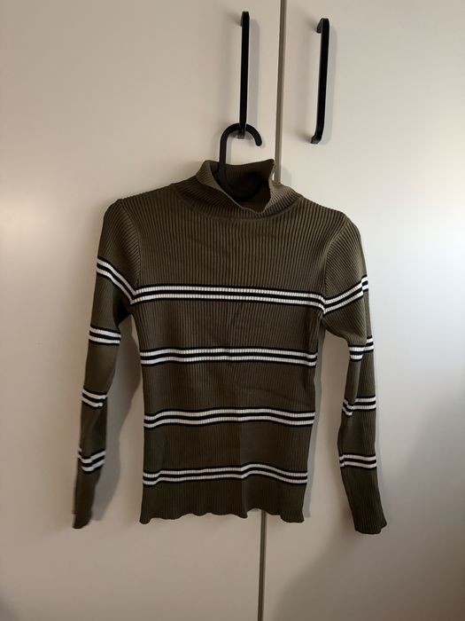 Camisola de gola alta verde caqui com riscas Primark S