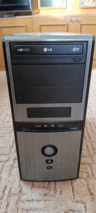 Офисный компьютер