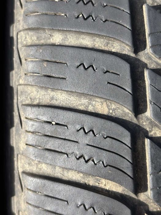 Шини 195/55 R20 пара Hankook зима  6,3мм