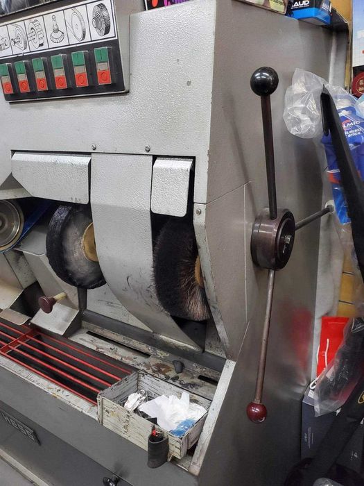 Maquinas de reparação de calçado