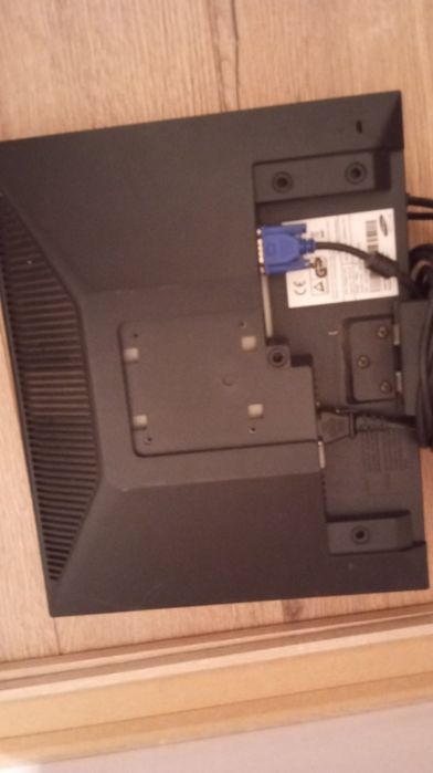 Продам 2 монитора рабочие