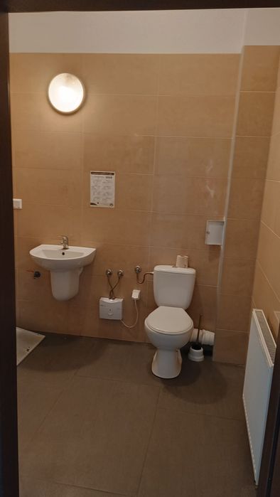 Lokal uslugowy na wynajem CENTRUM