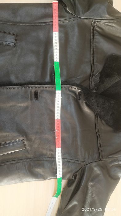 Чоловіча шкіряна куртка