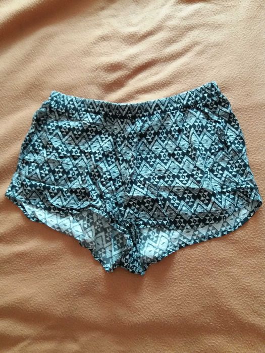 Szorty spodenki we wzorki H&M 38 M