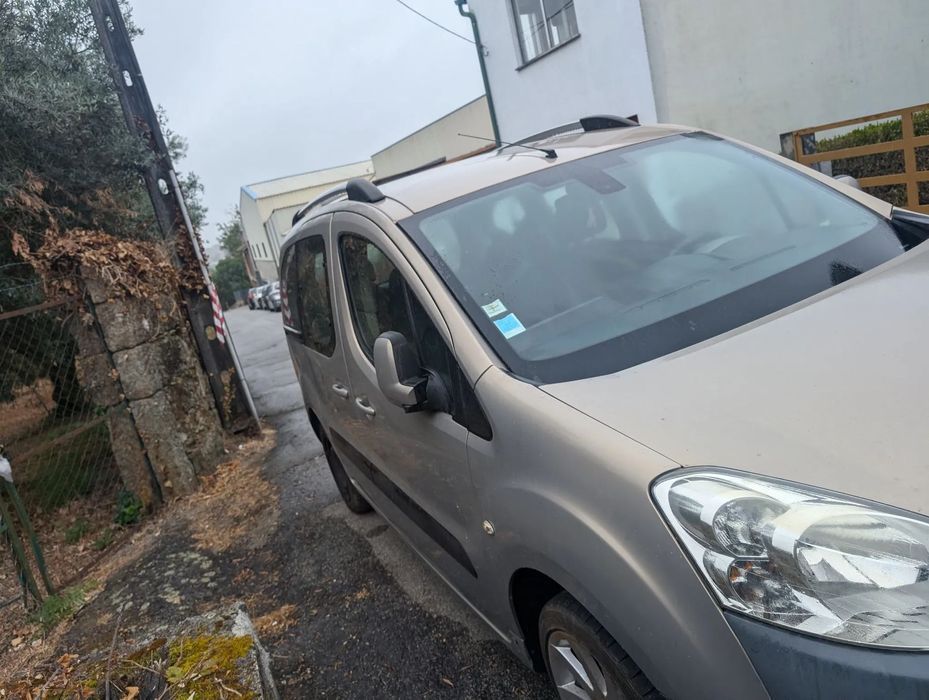 Peugeot Partner para peças
