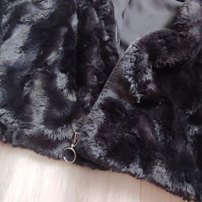 Чорна шуба шубка Pull&Bear