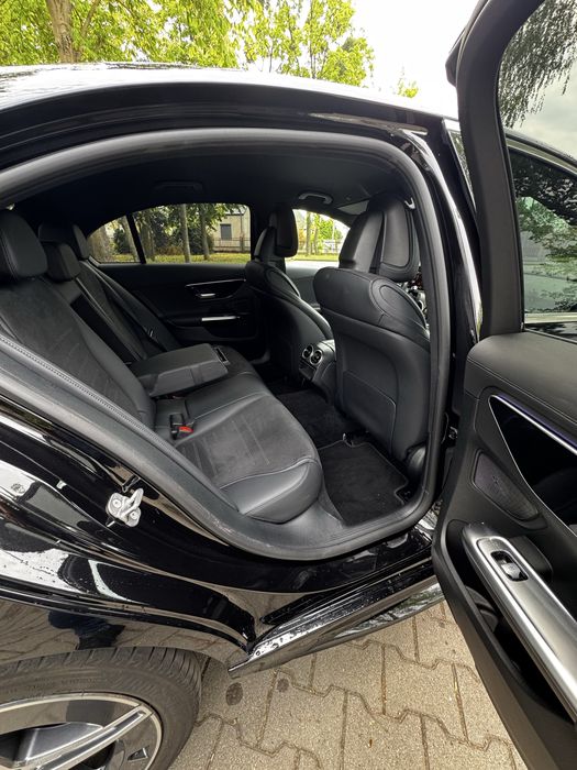 Mercedesem AMG nowym do Ślubu