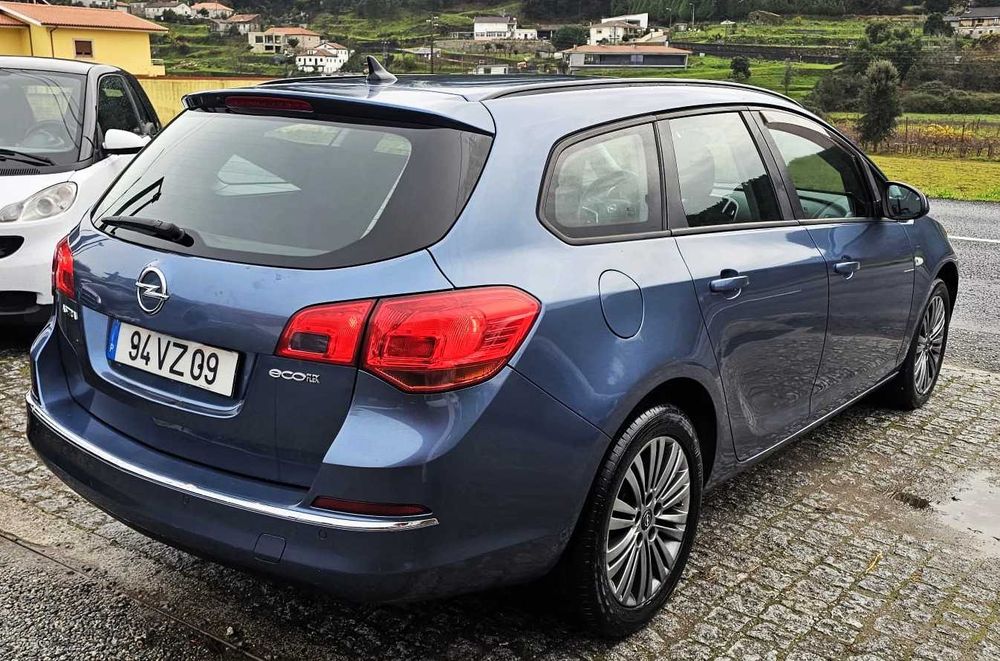 Opel Astra Sports Tourer 1.6d 110cv c/EXTRAS