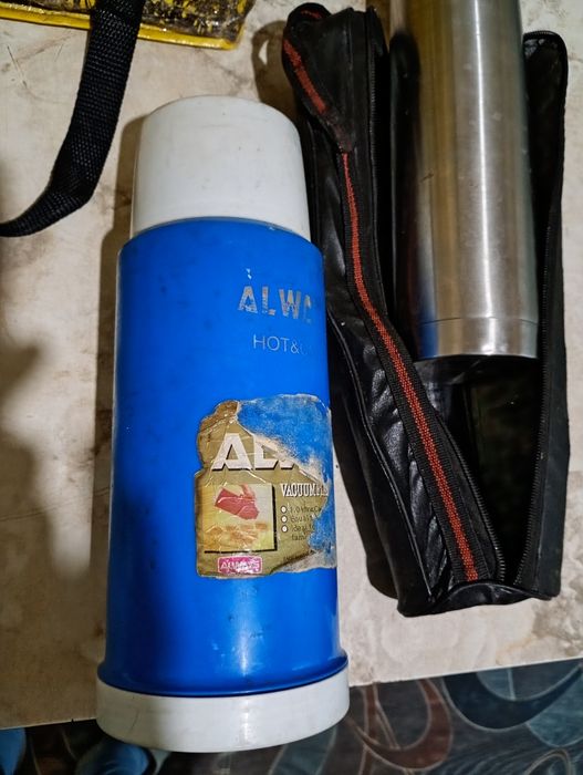 Термосы и термо сумка.