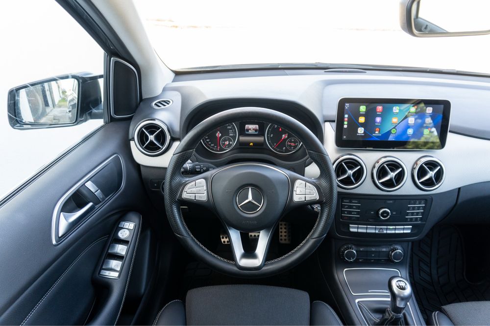 Mercedes-Benz B 180 — fotografia 9