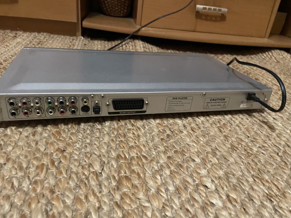 Продам DVD player Denki