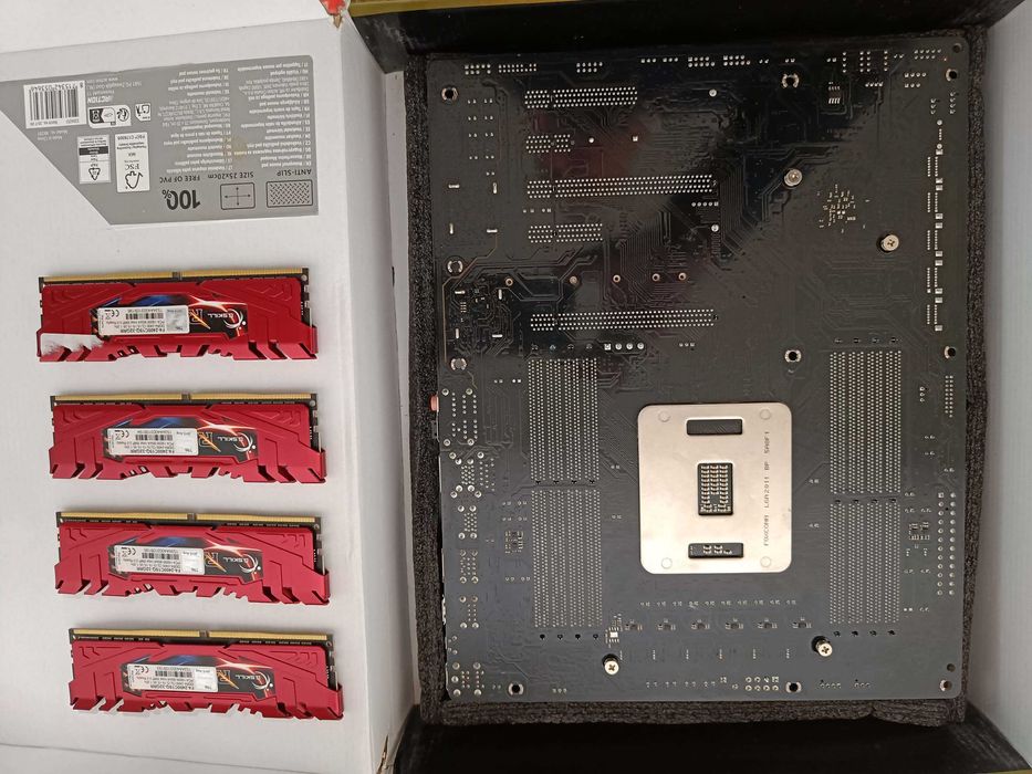 Комплект ASRock X99 Extreme4, Intel Xeon E5 2680v4, 32Gb DDR4