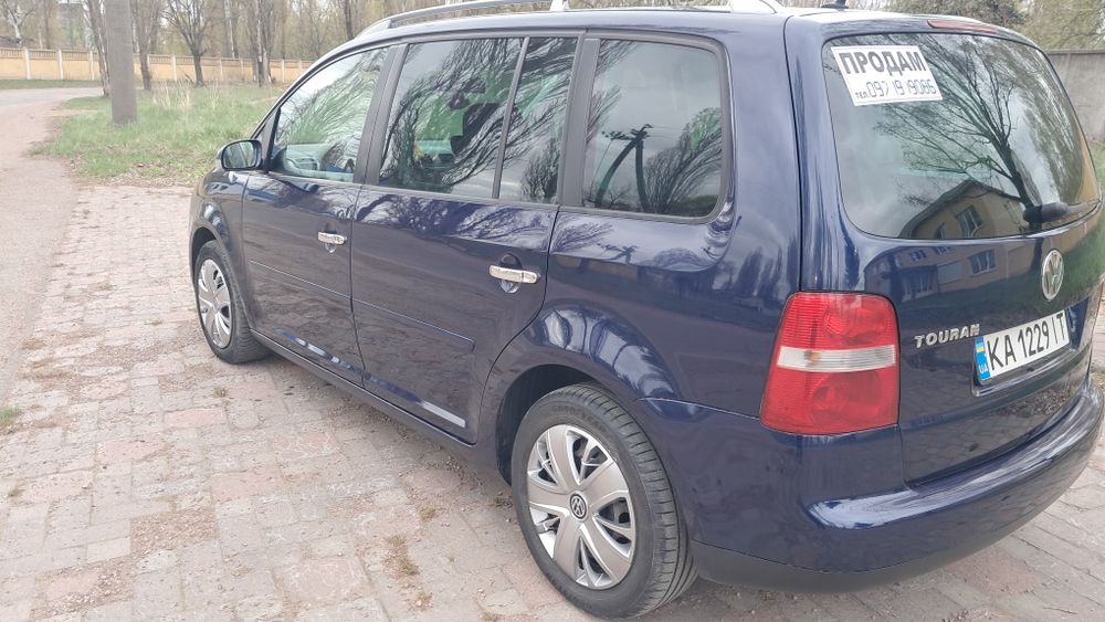 Продам чудовий сімейний авто