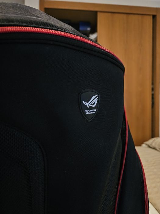 Mochila gamer ASUS ROG Shuttle 2