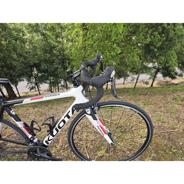 Bicicleta de carbono s 105 10x2v