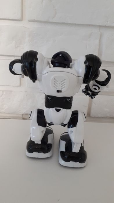 Roboty, transformersy