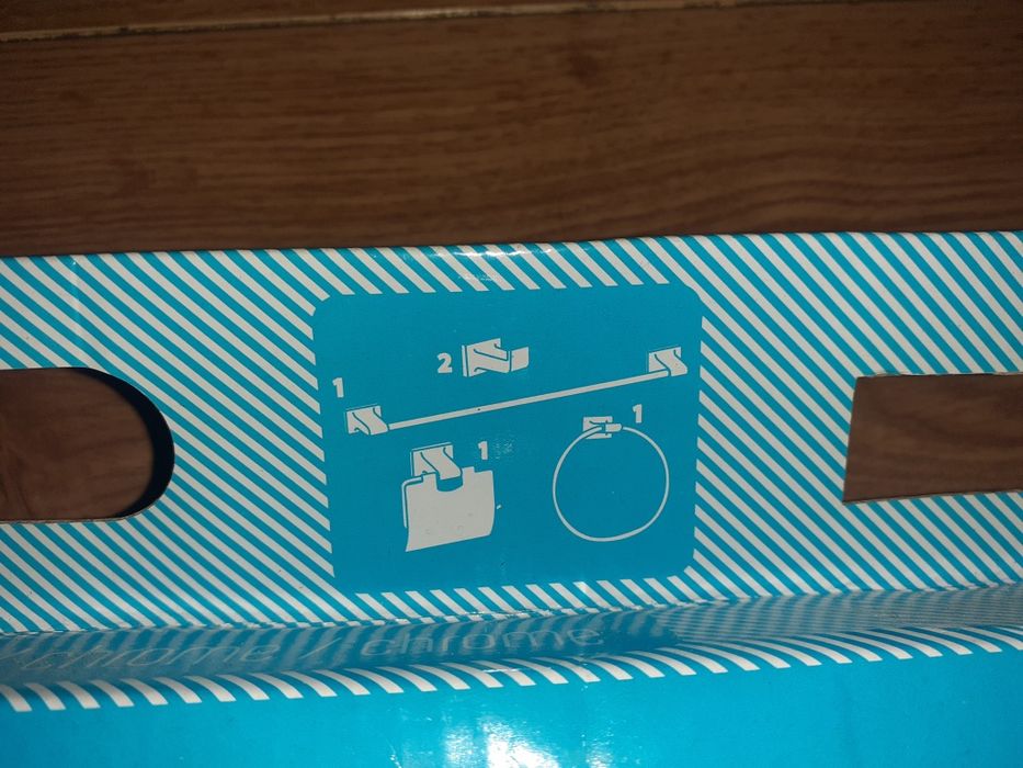 NOVO! Conjunto toalheiro e suporte para rolo de papel
