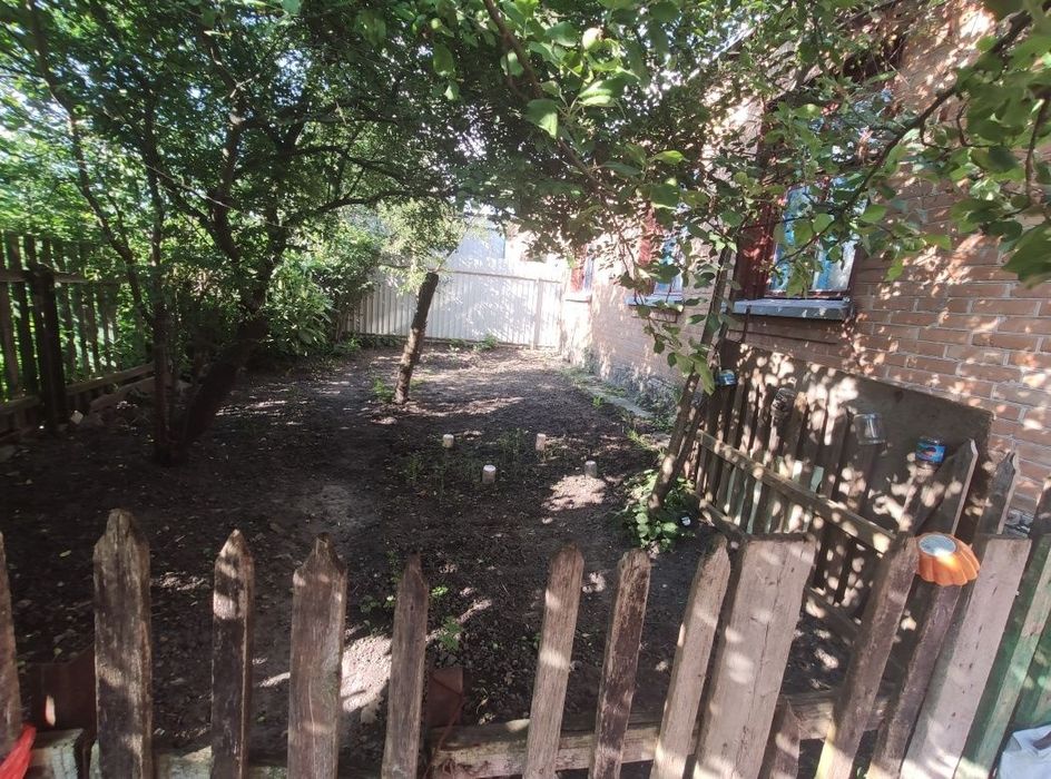 Продам 3- кім частину будинку