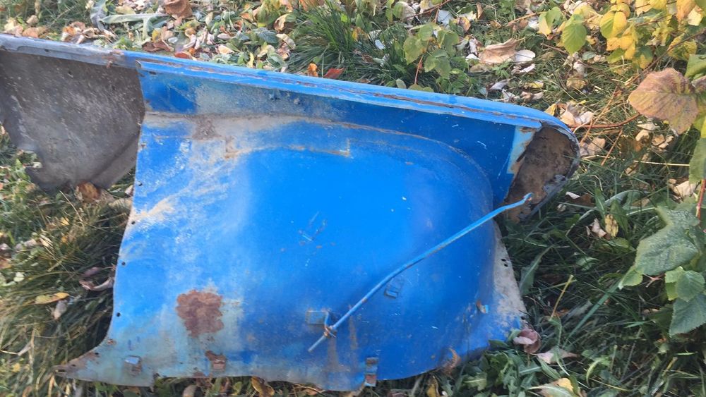 продам крило газ21 газ69 уаз москвич 401