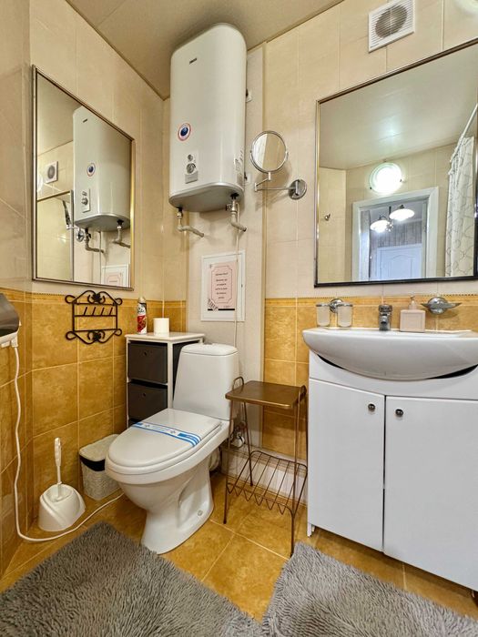 ApartPoltavaШикарна студія італійський стиль,ЦЕНТР. чек, ПОДОБОВО