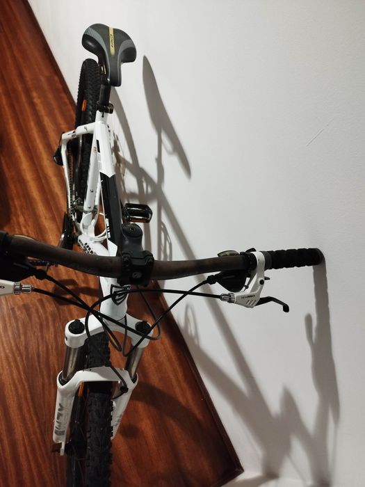 Bicicleta BTT  adulto, roda 26 travões disco Berg